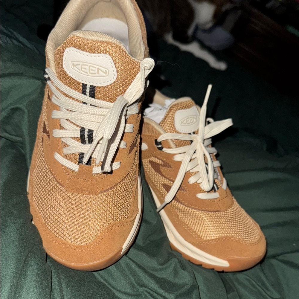 Keen Tan Hiking Sneakers